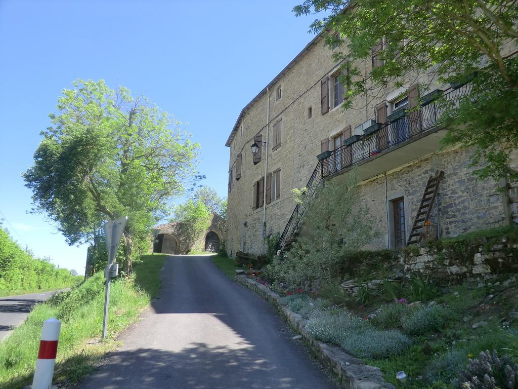Domaine D'Alcapies Bed & Breakfast Saint-Jean-d'Alcapies Luaran gambar